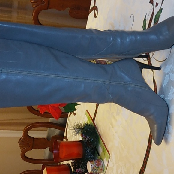 Nine West Tall Boots - Picture 5 of 6